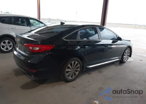 2015 Hyundai Sonata Sport z USA, uszkodzony, nr VIN 5NPE34AF0FH104104
